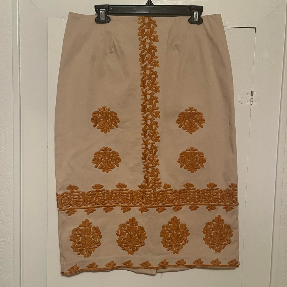 Anthropologie skirt embroidered flower sz 14 nwt